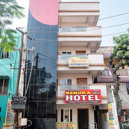 Hotel Renuka ヴィシャーカパトナム エクステリア 写真